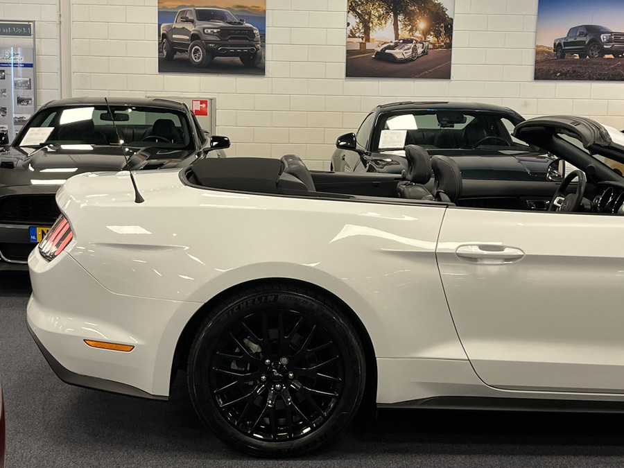 Ford Mustang Convertible 5.0 V8 GT 422PK Automaat Custom Pack Brembo