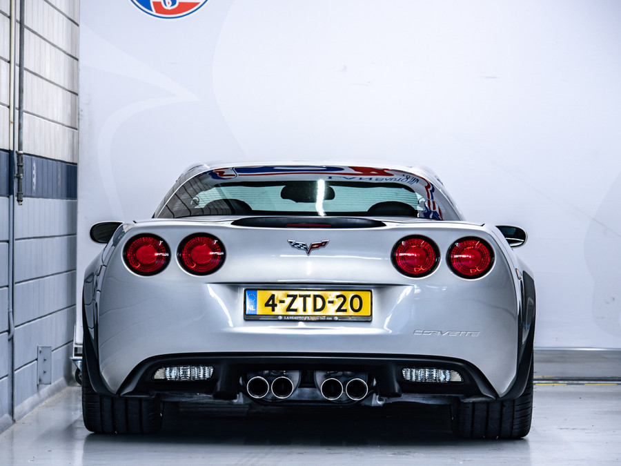 Chevrolet Corvette C6 Z06 7.0L V8