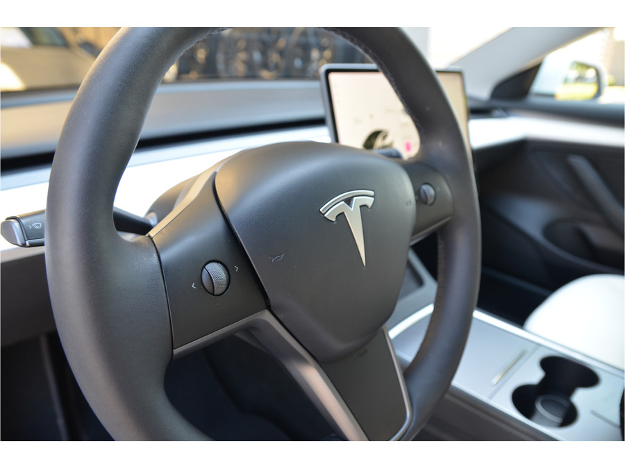 Tesla Model 3 Long Range AWD 75 kWh