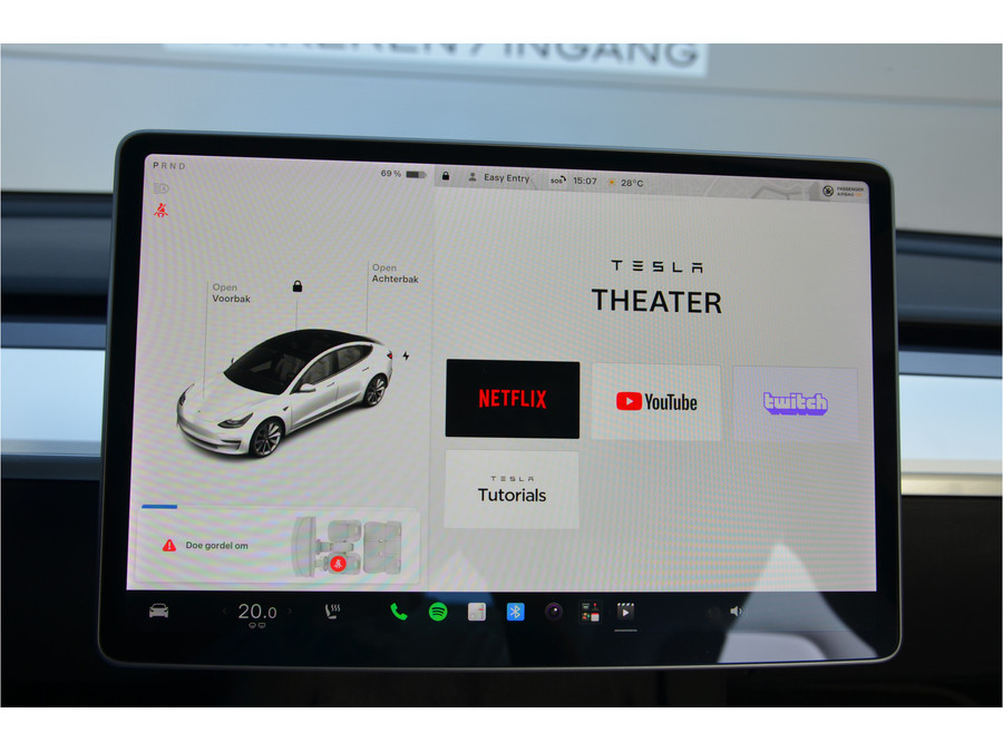 Tesla Model 3 Long Range AWD 75 kWh