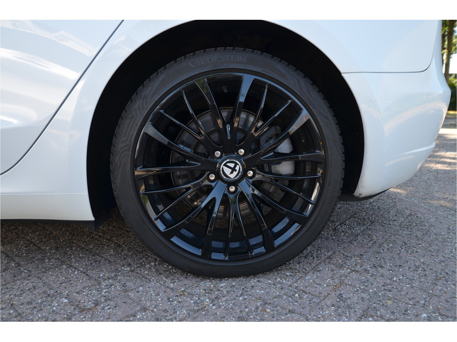 Tesla Model 3 Long Range AWD 75 kWh
