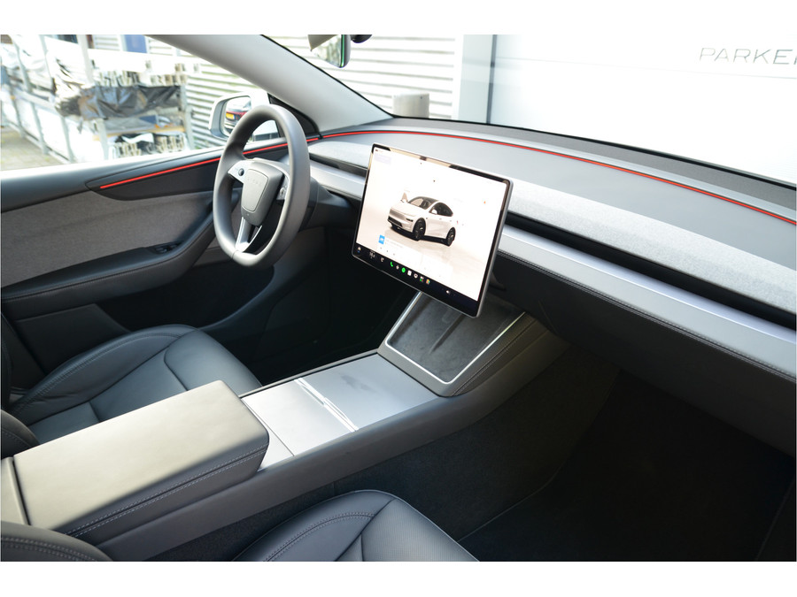 Tesla Model Y RWD 58 kWh