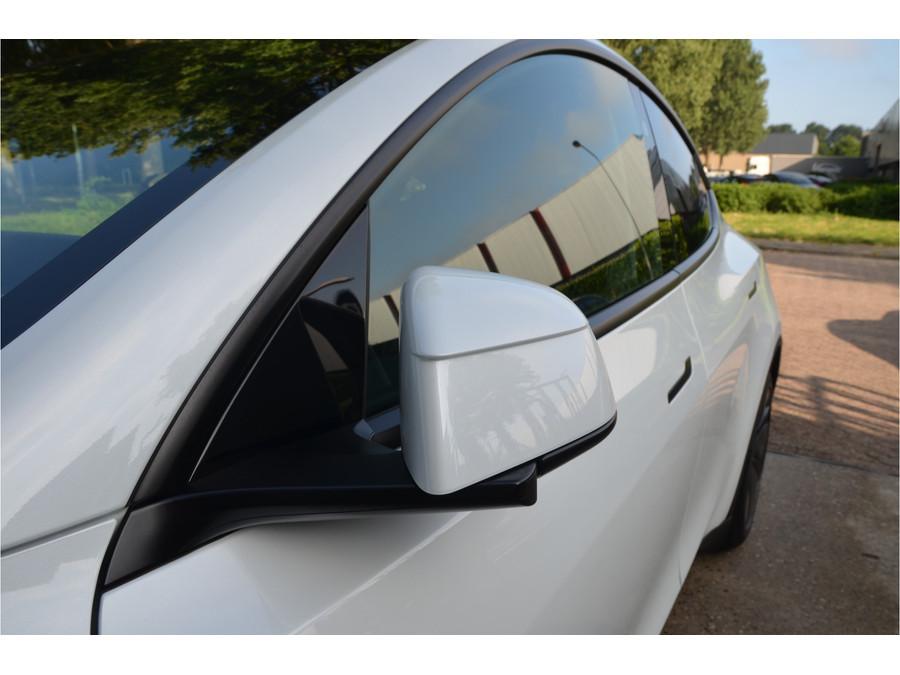 Tesla Model Y RWD 58 kWh