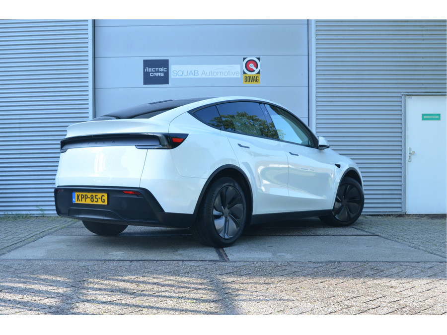 Tesla Model Y RWD 58 kWh