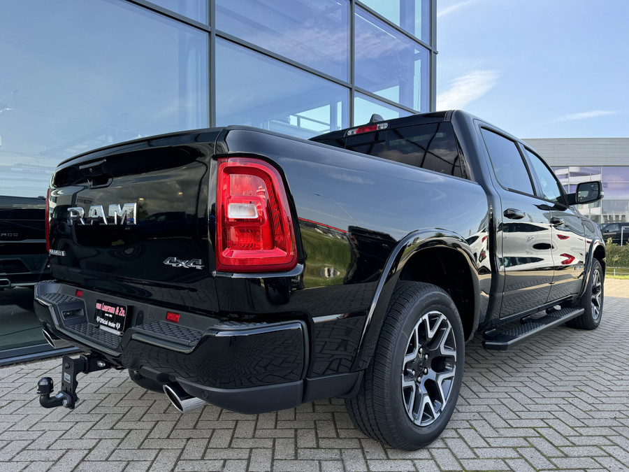 Dodge Ram 1500 Laramie Sport Hurricane