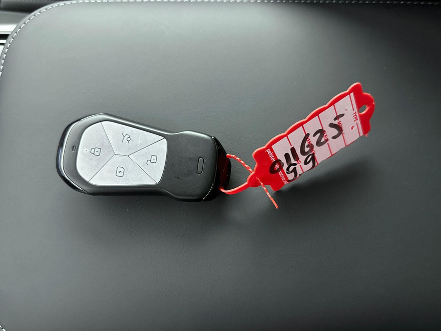 Xpeng G9 RWD Standard Range 78 kWh