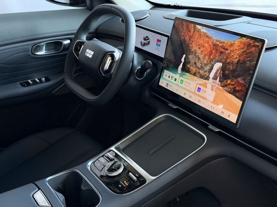 Geely Starray EM-i MAX+ PHEV LONG RANGE | 29,8 kWh ACCU | 136 KM WLTP | PANORAMADAK | STOELVERWARMING/KOELING | LEER | 