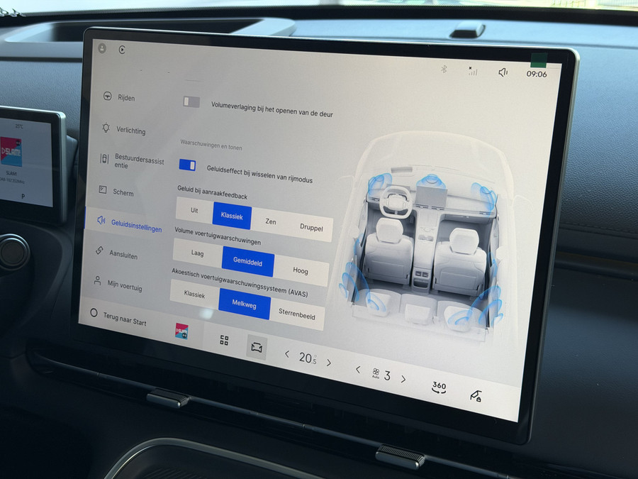 Geely Starray EM-i MAX+ PHEV LONG RANGE | 29,8 kWh ACCU | 136 KM WLTP | PANORAMADAK | STOELVERWARMING/KOELING | LEER | 