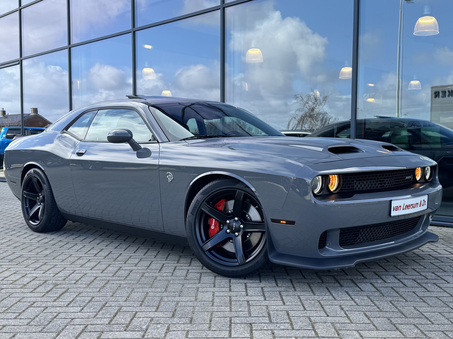 Dodge Challenger 6.2L SRT HELLCAT