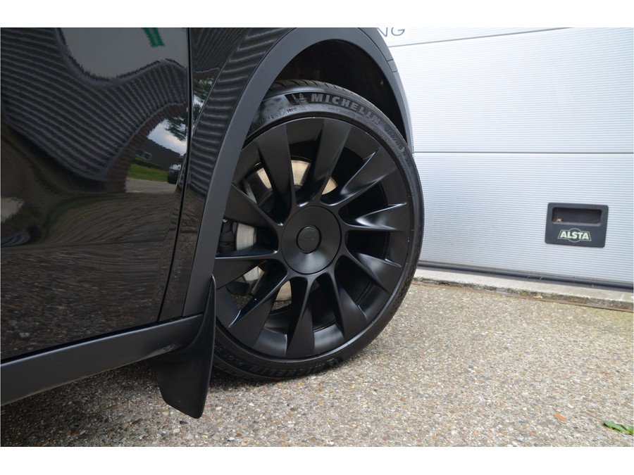 Tesla Model Y Long Range AWD 75 kWh