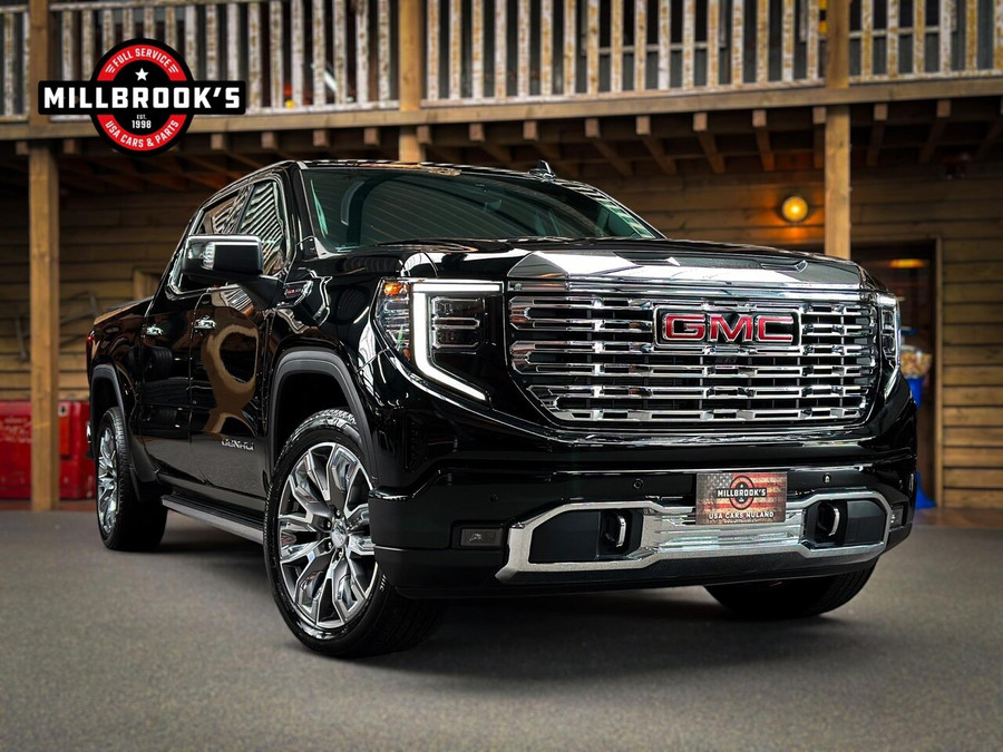 GMC Sierra Denali 6.2L V8