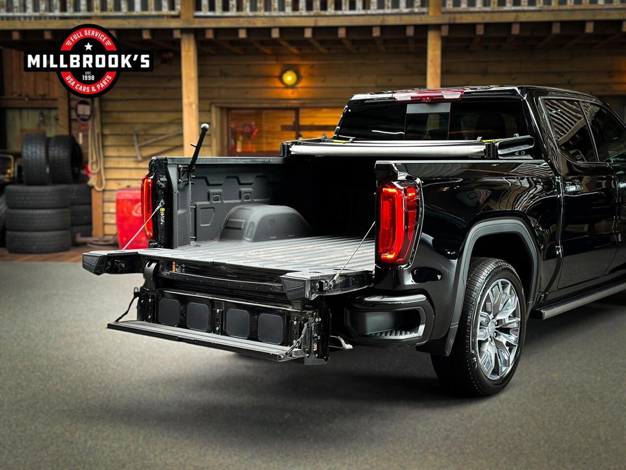 GMC Sierra Denali 6.2L V8