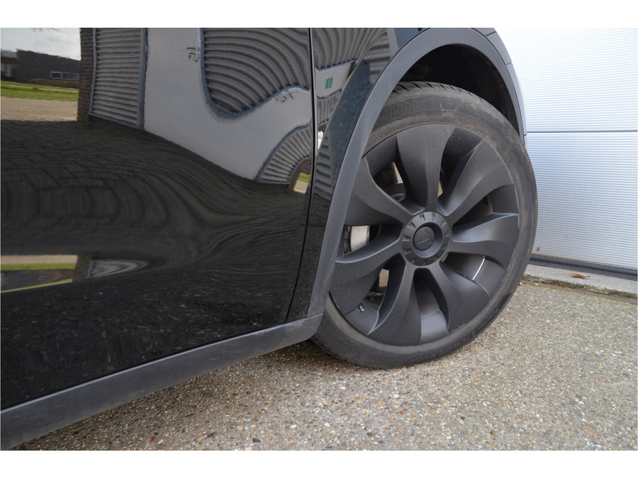 Tesla Model Y RWD 58 kWh