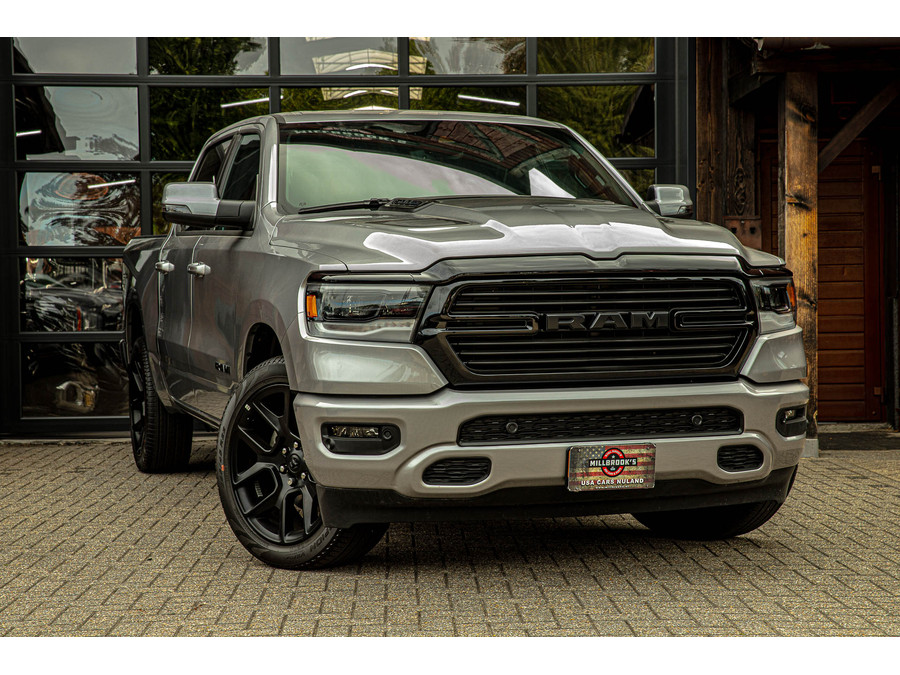 Dodge RAM 1500 5.7 V8 4x4 Sport GT