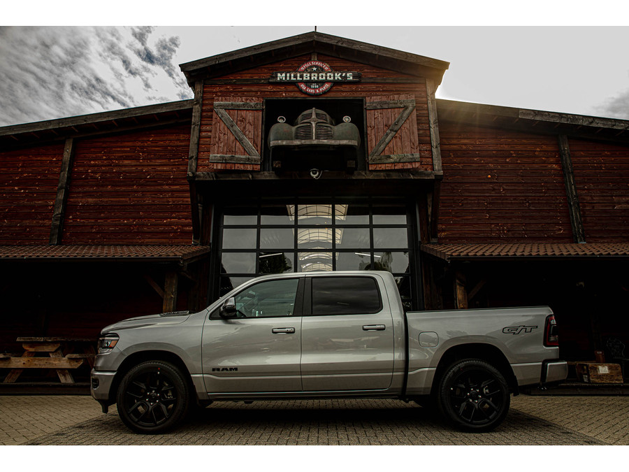 Dodge RAM 1500 5.7 V8 4x4 Sport GT
