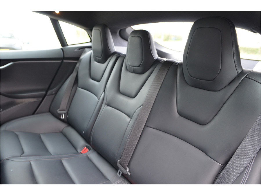 Tesla Model S Long Range