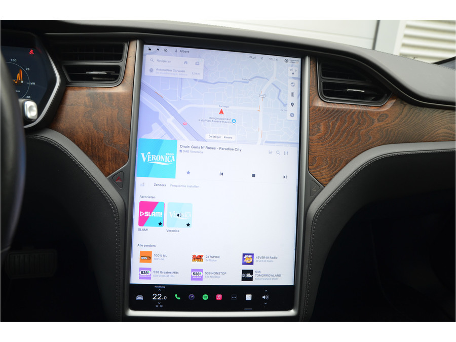 Tesla Model S Long Range