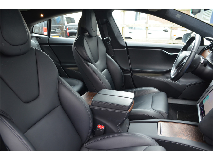 Tesla Model S Long Range