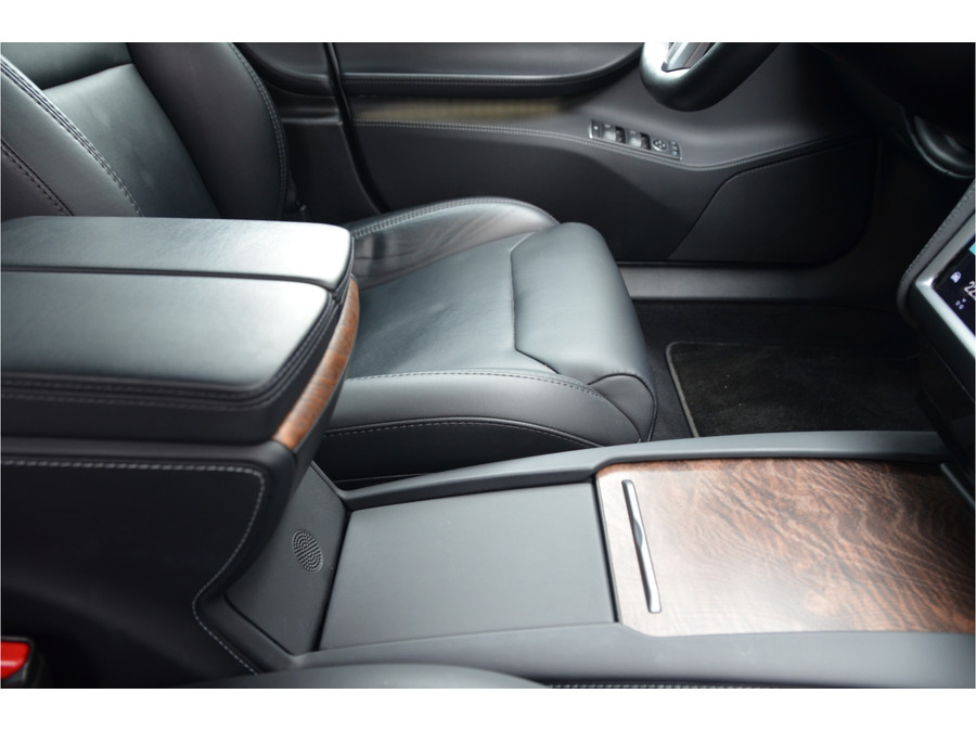 Tesla Model S Long Range