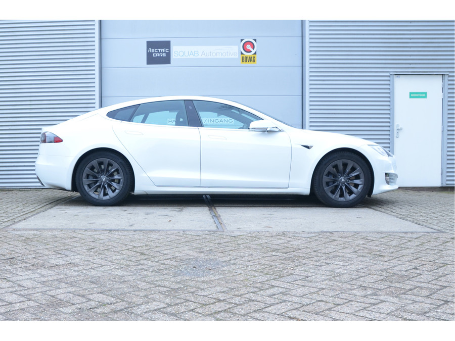 Tesla Model S Long Range