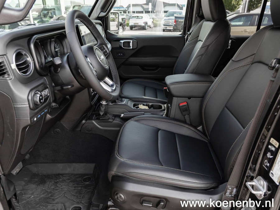 Jeep Wrangler 4xE Sahara 4wd Auto. 20 LM / SKY ONE SOFTTOP / 2500 KG Trekgewicht