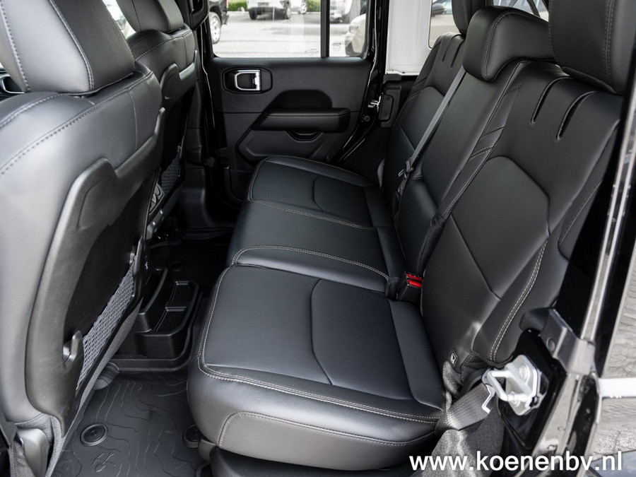 Jeep Wrangler 4xE Sahara 4wd Auto. 20 LM / SKY ONE SOFTTOP / 2500 KG Trekgewicht