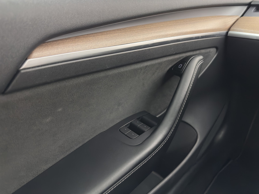 Tesla Model 3 Standard RWD Plus 60 kWh [3-Fase-11kW]
