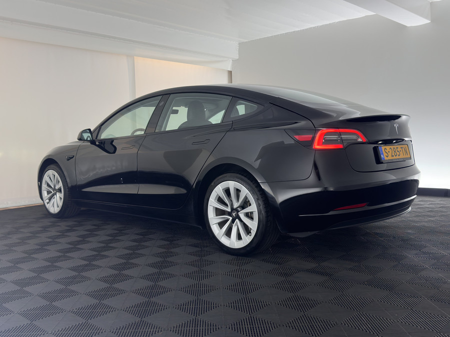 Tesla Model 3 Standard RWD Plus 60 kWh [3-Fase-11kW]