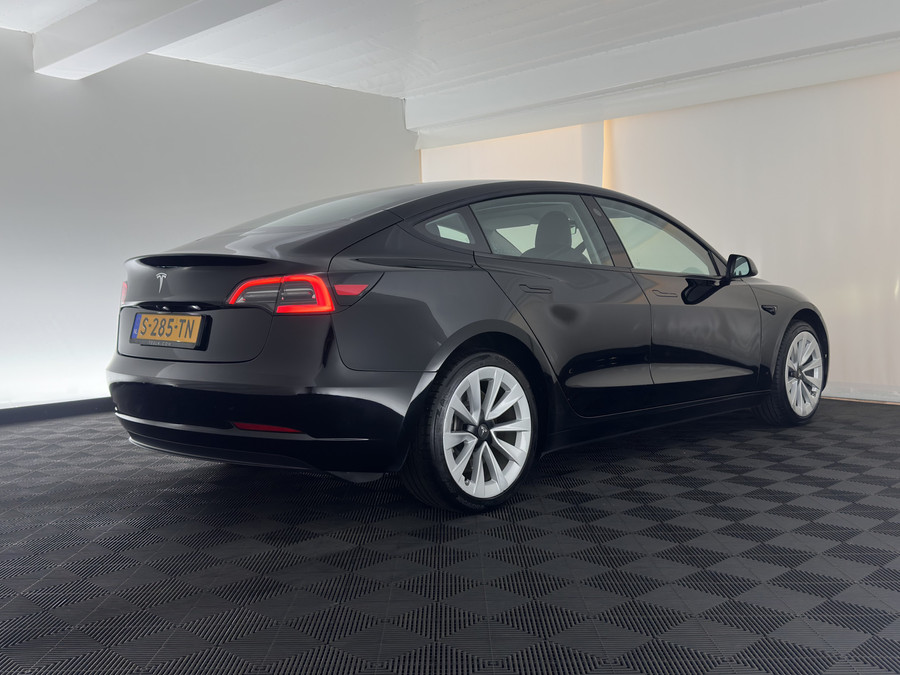 Tesla Model 3 Standard RWD Plus 60 kWh [3-Fase-11kW]
