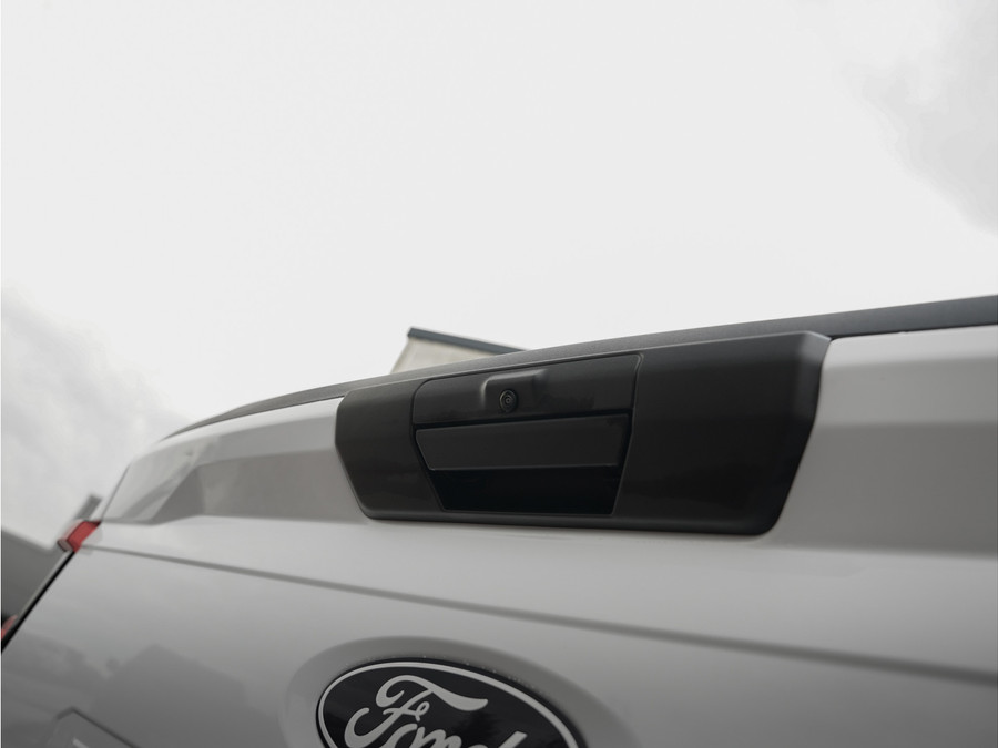 Ford F-150 Lightning PRO