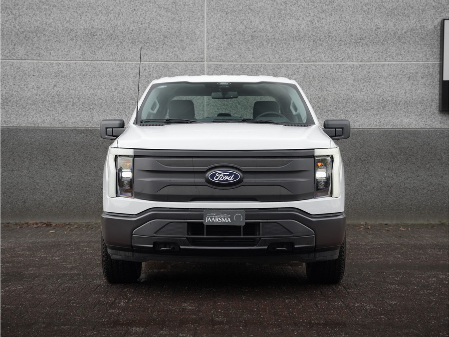 Ford F-150 Lightning PRO