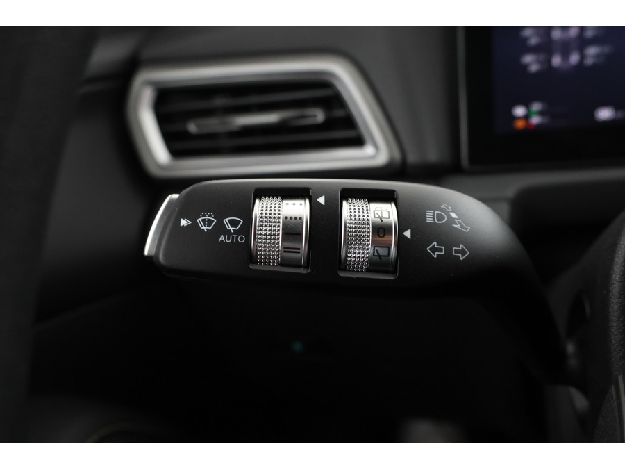 BYD ATTO 2 1.5 DM-i Active