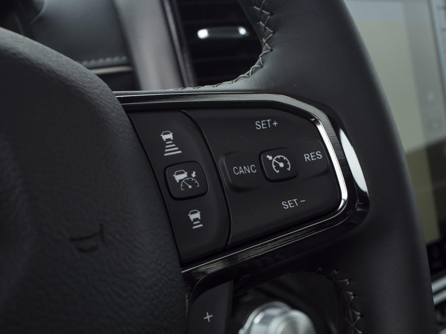 Dodge RAM 1500 | Limited | 5.7L HEMI | 4X4