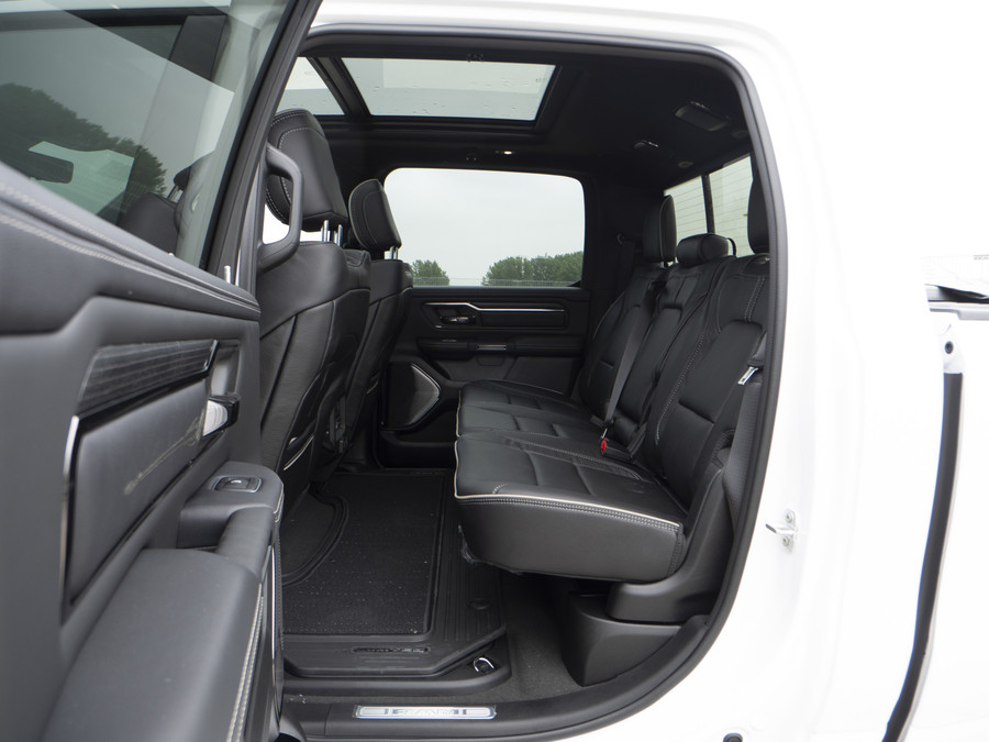 Dodge RAM 1500 | Limited | 5.7L HEMI | 4X4