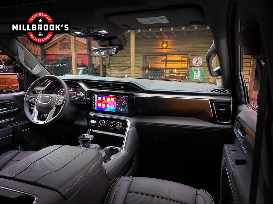 GMC Sierra Denali 6.2L V8 Black edition