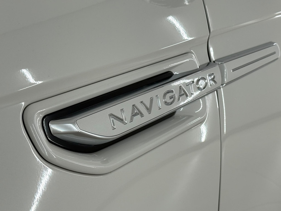 Lincoln Navigator Reserve FULL SPEC. NL KENT.