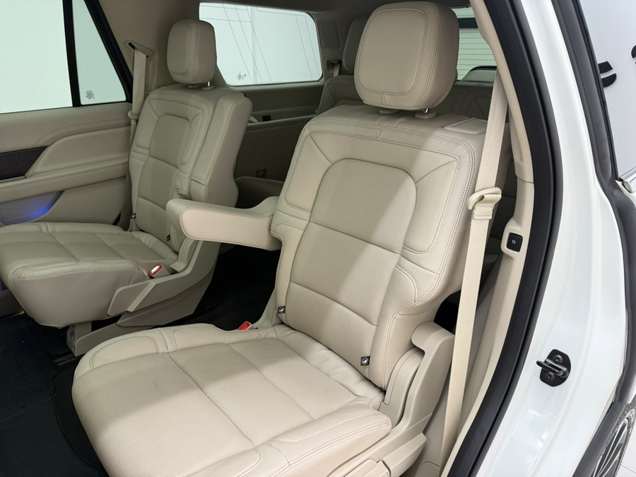 Lincoln Navigator Reserve FULL SPEC. NL KENT.