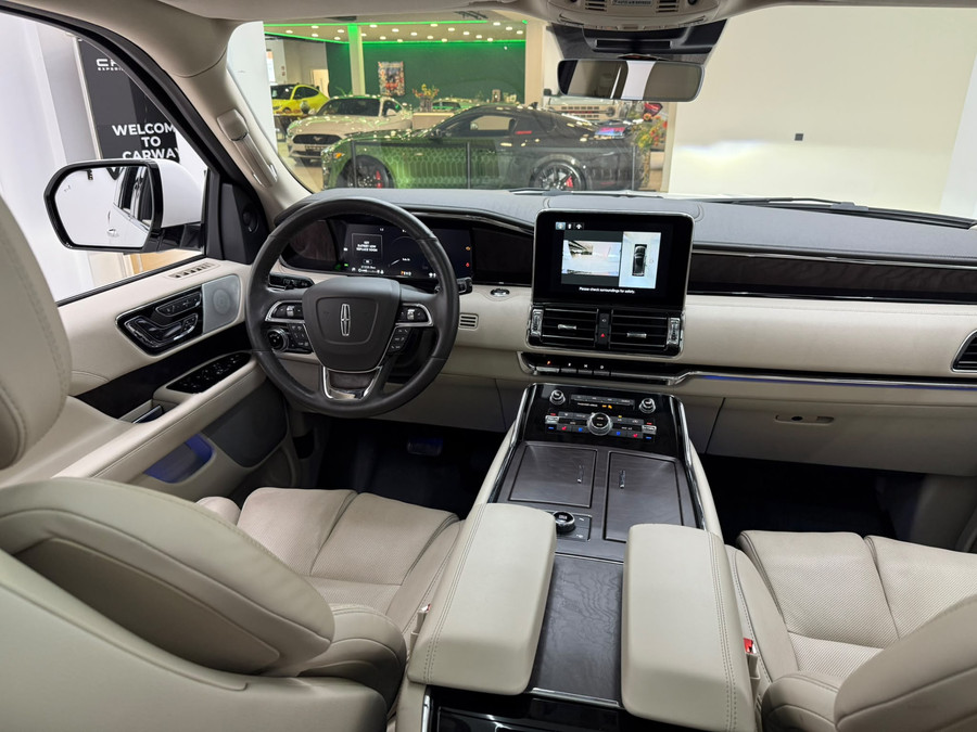 Lincoln Navigator Reserve FULL SPEC. NL KENT.