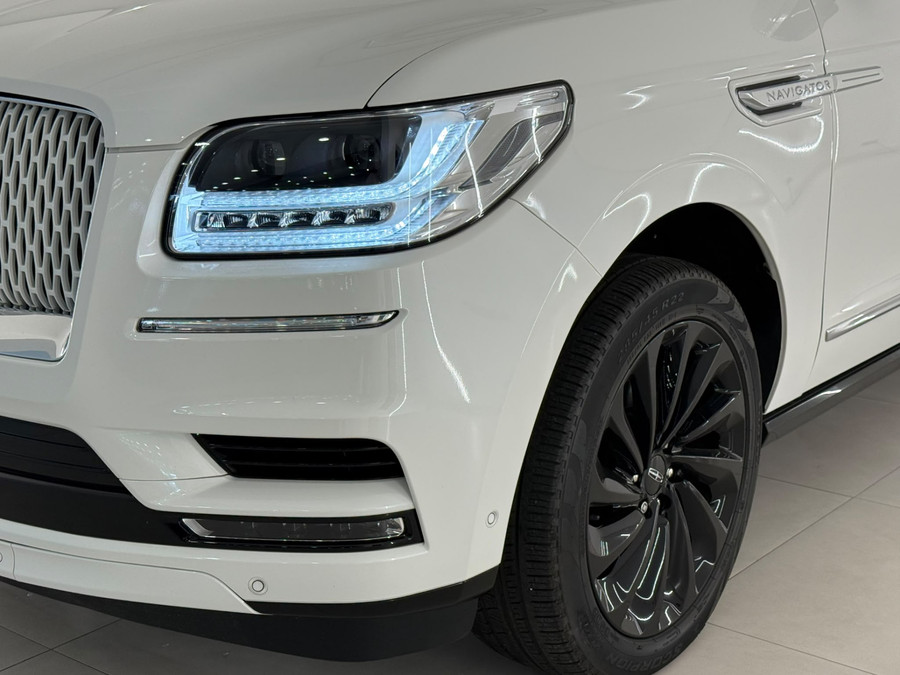 Lincoln Navigator Reserve FULL SPEC. NL KENT.