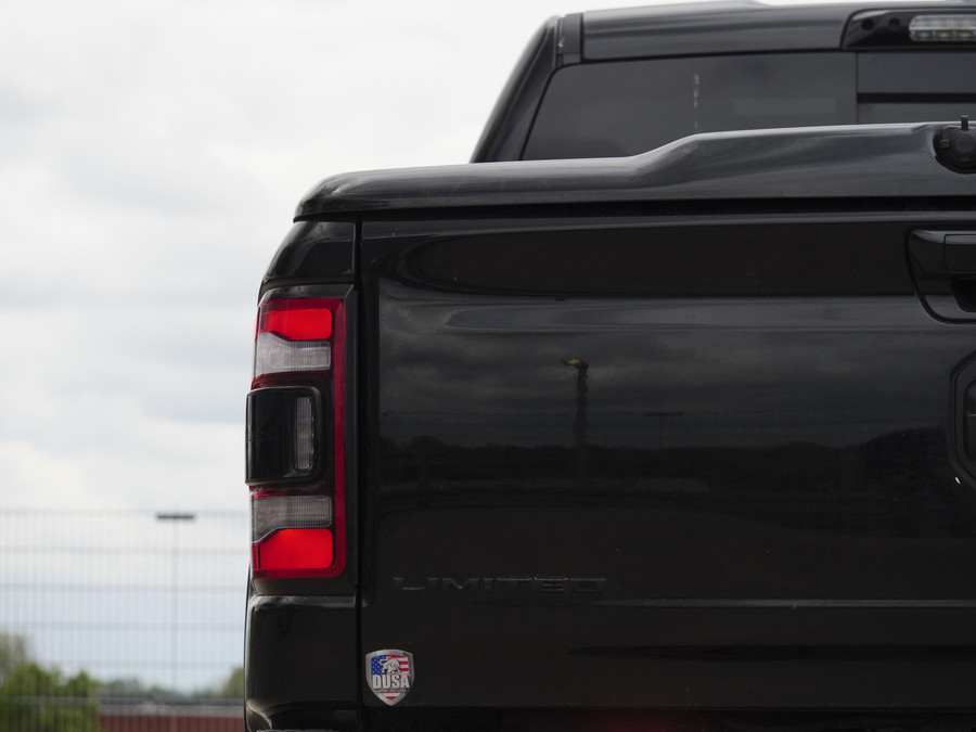 Dodge RAM 1500 | Limited | 5.7 V8 | 4x4 | Crew Cab |