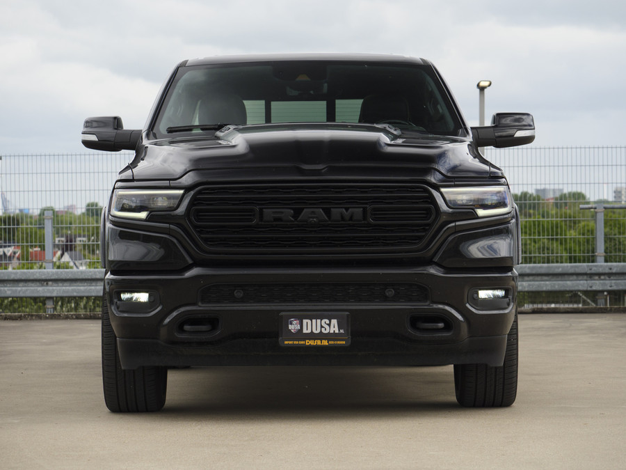 Dodge RAM 1500 | Limited | 5.7 V8 | 4x4 | Crew Cab |