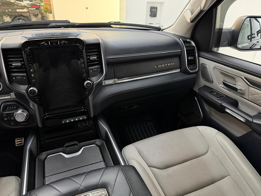 Dodge RAM 5.7 V8 LIMITED 10TH ANNIVERSARY EDITION Widebody