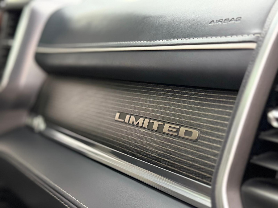 Dodge RAM 5.7 V8 LIMITED 10TH ANNIVERSARY EDITION Widebody