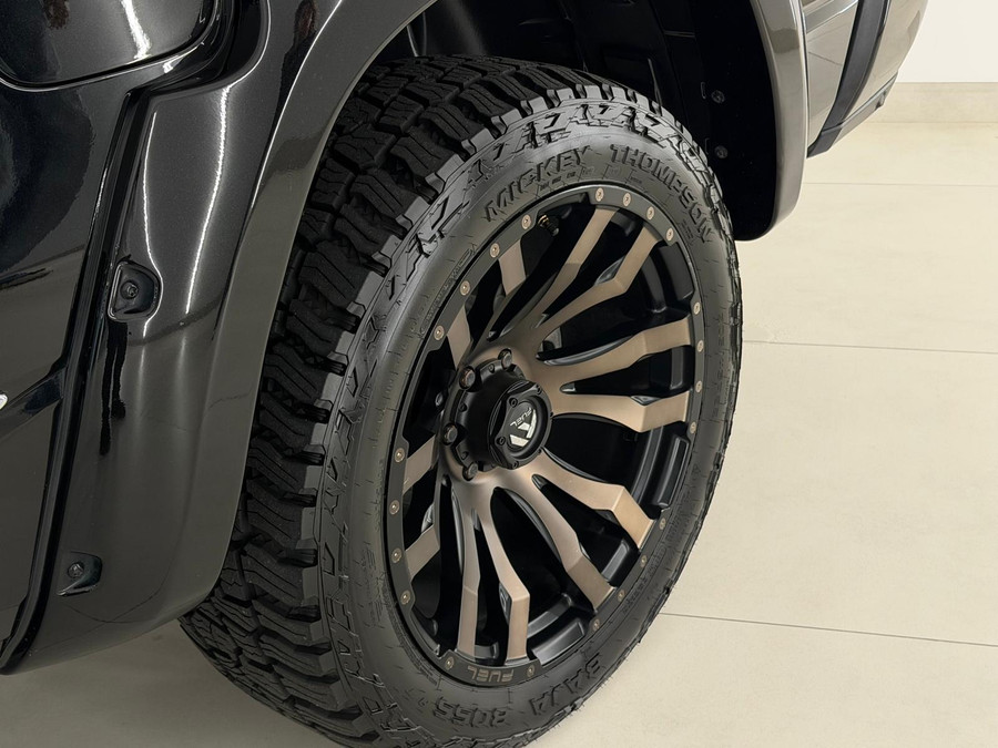 Dodge RAM 5.7 V8 LIMITED 10TH ANNIVERSARY EDITION Widebody