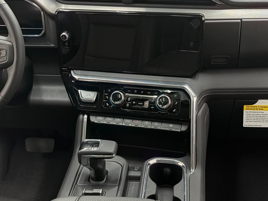 GMC Sierra Denali 6.2 V8