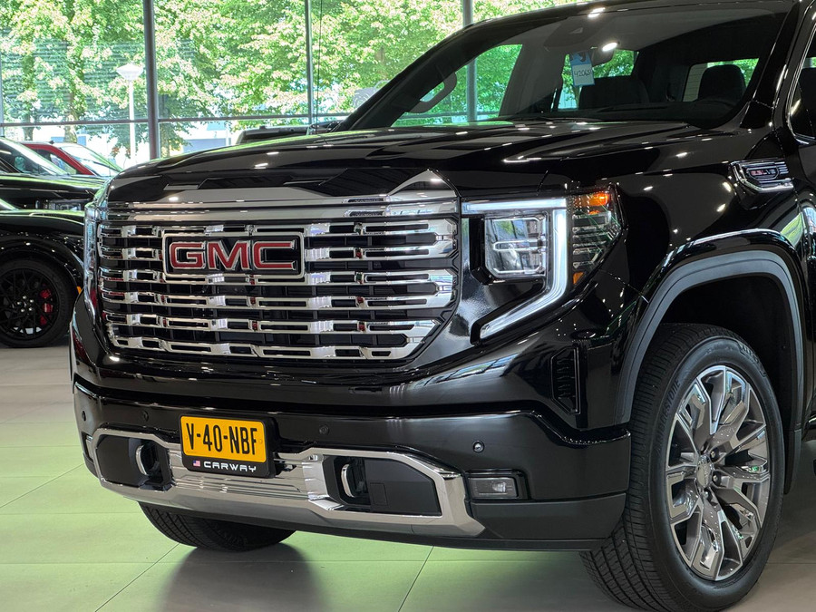 GMC Sierra Denali 6.2 V8