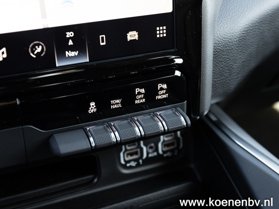 Dodge RAM Pickup 5.7 V8 4x4 Aut. Laramie Sport Automaat LPG G3/ PANO/ LEER/ LPG/NIGHT STRIPING