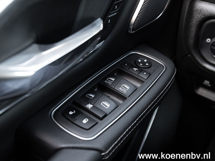 Dodge RAM Pickup 5.7 V8 4x4 Aut. Laramie Sport Automaat LPG G3/ PANO/ LEER/ LPG/NIGHT STRIPING