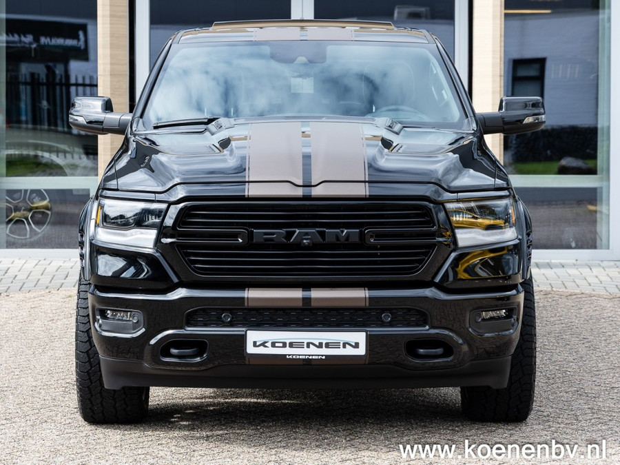 Dodge RAM Pickup 5.7 V8 4x4 Aut. Laramie Sport Automaat LPG G3/ PANO/ LEER/ LPG/NIGHT STRIPING