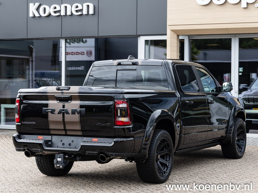 Dodge RAM Pickup 5.7 V8 4x4 Aut. Laramie Sport Automaat LPG G3/ PANO/ LEER/ LPG/NIGHT STRIPING